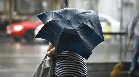 Za zachodzie zagrzmi i popada