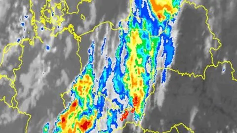 Burze nad Polską o godz. 21
