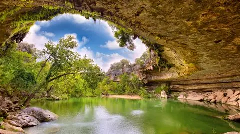 Najpiękniejsze naturalne baseny Ziemi
