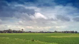 Słońce wszędzie tylko nie na zachodzie kraju