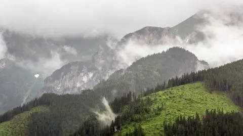 Ostatnie dni wakacji w Tatrach pochmurne i chłodne