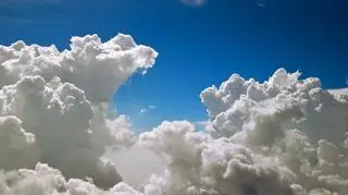 Dront przemieści się na południe kraju