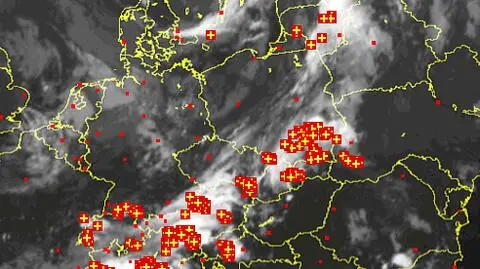 Wyładowania atmosferyczne w Polsce stan na godz. 21.00