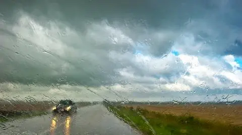 W części kraju drogi będą mokre od deszczu
