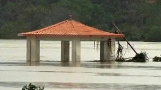 Sześć tysięcy ludzi bez dachu nad głową