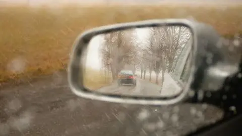 Na zachodzie mokro, możliwy śnieg