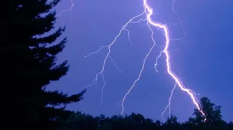 Niż odejdzie, burze zostaną