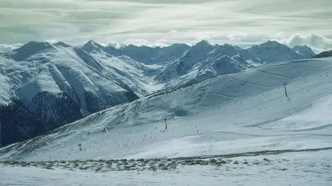 Nad Alpami nie zabraknie deszczowych i sprowadzających opady śniegu chmur