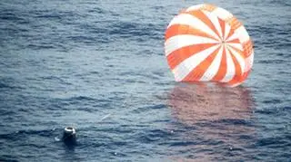 Statek wylądował na oceanie w pobliżu Płw. Kalifornijskiego