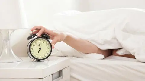 W nocy z soboty na niedzielę pośpimy krócej