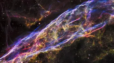 Mgławica Welon. Barwny ślad po wybuchu gwiazdy