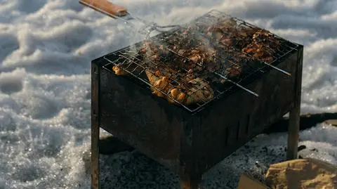 Zakaz grillowania na balkonie w styczniu. Żeby zmniejszyć smog
