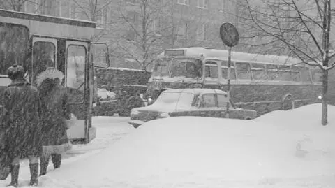 -30 st. C i pół metra śniegu