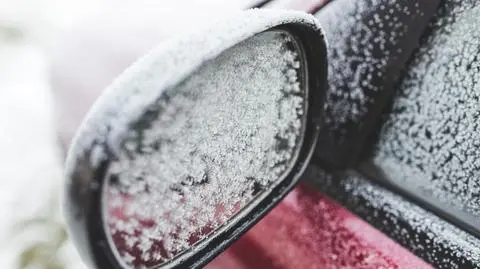 Na drogach miejscami pojawi się śnieg