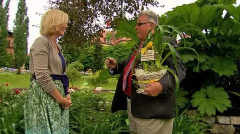 Liliowiec "Maja w ogrodzie" trafia do Mai Popielarskiej. Na filmie 500. odcinek programu