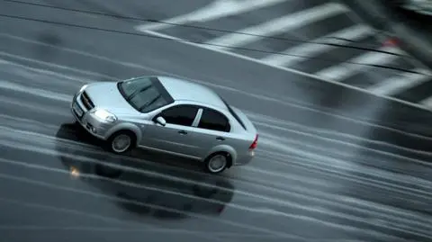 Słaby deszcz lokalnie utrudni jazdę