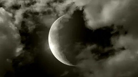 Księżyc przygaśnie i przybliży się do Jowisza