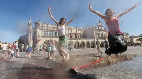 Robi się coraz goręcej. "Powiew od wody daje wielką ulgę"