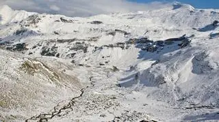 W Alpach coraz więcej śniegu. Na zdjęciu okolice Grossglockner