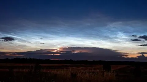 Obłoki srebrzyste i burze na jednym filmie