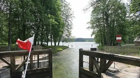 Żegluga Augustowska rozpoczęła sezon. Trasa skrócona z powodu lodu