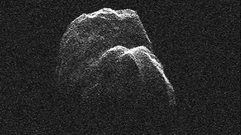 Tłok nad Ziemią. Asteroida, zaraz potem rój meteorów 