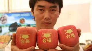 Koreańskie kwadratowe jabłka