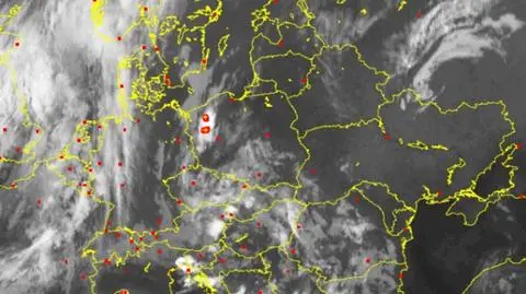 Wyładowania atmosferyczne nad Polską
