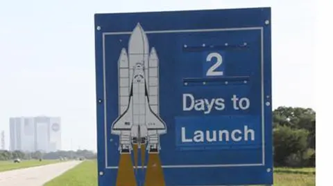 Pogoda hamuje start Atlantisa