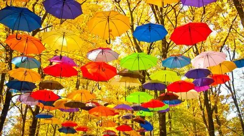W poniedziałek może przydać się parasol