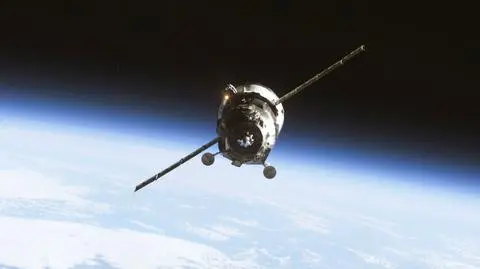 Astronauci spędzą w Kosmosie dodatkowy miesiąc. Przez awarię Progressa