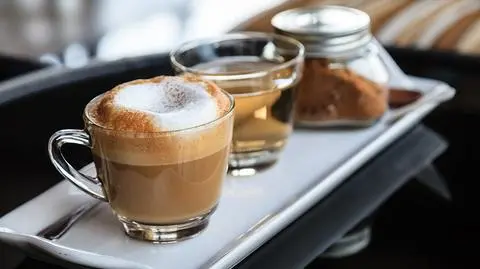 Kawa czy herbata: co jest lepsze dla zdrowia? Podsumowano wyniki badań