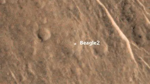 Szukali go 11 lat, a on... był na Marsie. Beagle 2 odnaleziony