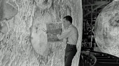 Lądowanie na papierowym Księżycu. Tak ćwiczyli astronauci NASA