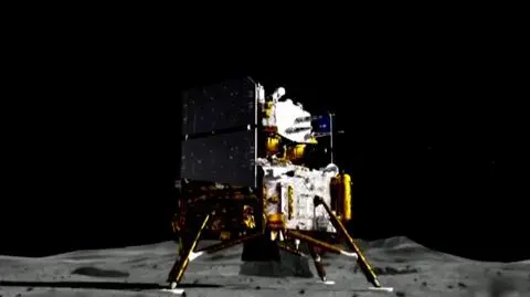 Sonda Chang'e-5 rozpoczęła pobieranie próbek