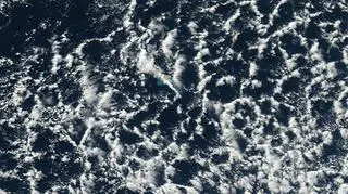Pumeks widziany przez satelity NASA, 19 lipca
