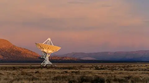 Jeden z radioteleskopów National Radio Astronomy Observatory