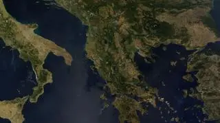 21 sierpnia na południowym wschodzie Europy - bezchmurny (NASA)