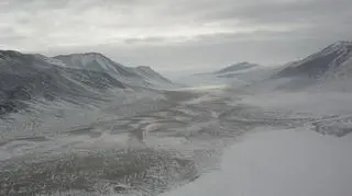 Badania na jeziorze Vida ( Uniwersytet Stanowy Montana w Bozemie/Grupa Badawcza Priscu)