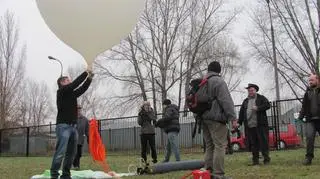 Balon odleciał o godz. 12.00 (Joanna Smolińska/tvnwarszawa.pl)