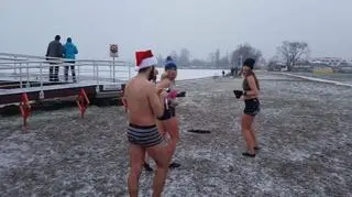 Bravehearts Legionowo i Radzymiński Klub Morsów Icebear