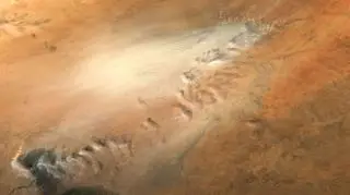 Burza pyłowa nad kotliną Bodele (fot. NASA)