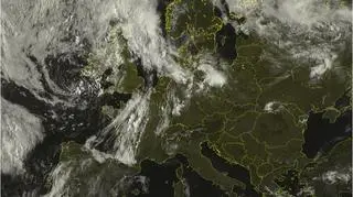Burze nad Europą. Stan na 9.30