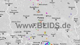 Burze nad Polską, godz. 17.45-19.45 (blids.de)