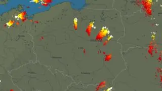 Burze nad Polską (godz. 21:30)