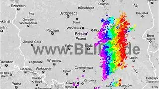 Burze opuszczają Polskę, stan na godz. 20.45 (blids.de)