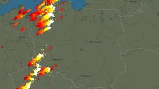 Burze w Polsce (godz. 21:40)