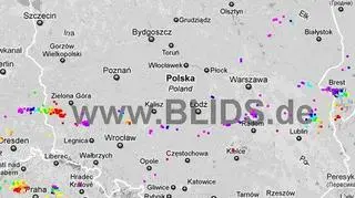 Burze w Polsce w godz. 17.45- 19.45 (blids.de)
