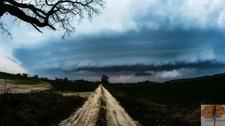 Chmura szelfowa nad Swarzędzem