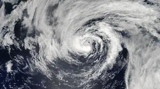 Chris jeszcze jako tropikalna burza, 20 czerwca 2012 roku (NASA)